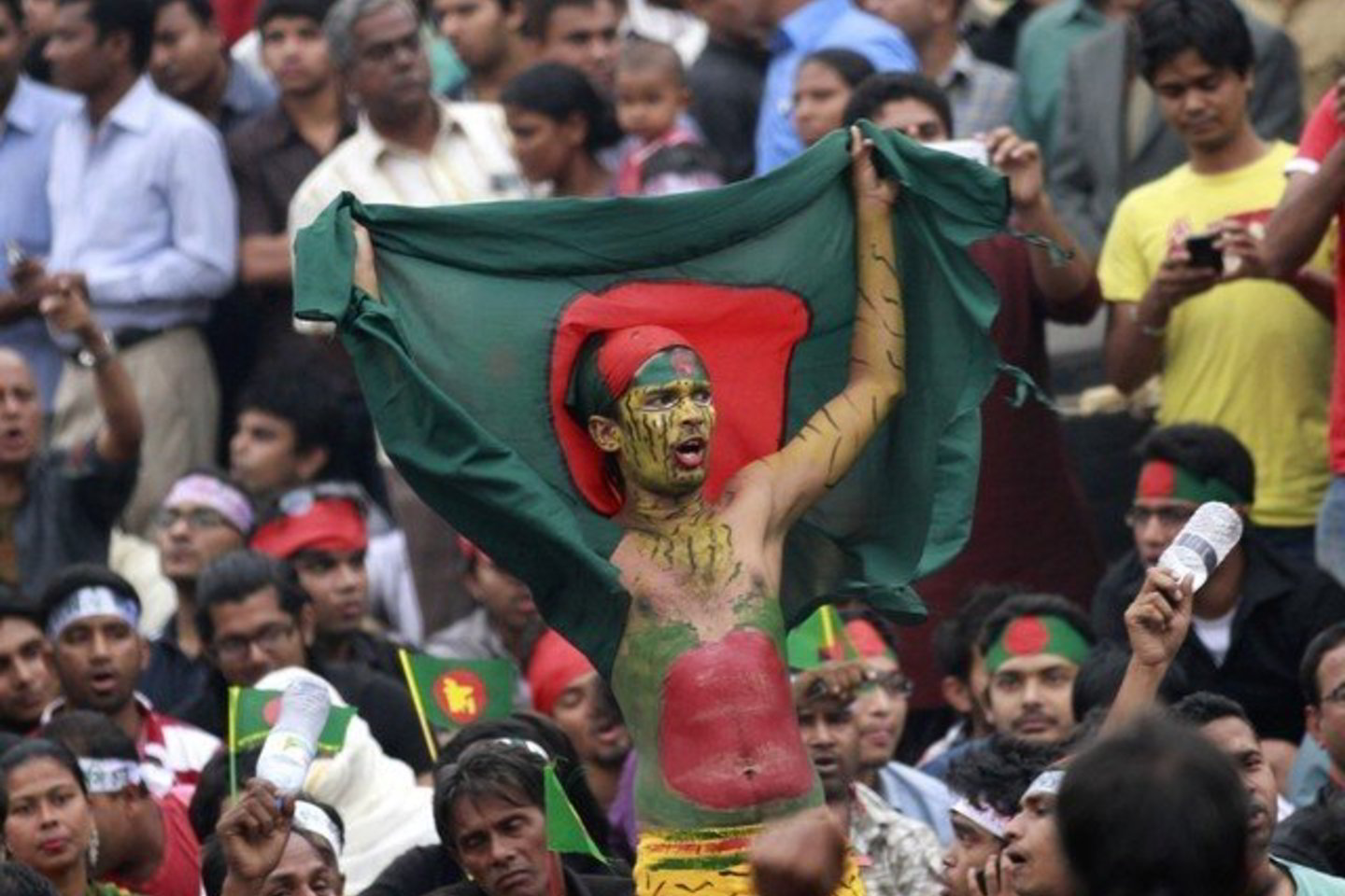 Aktyvistai protestuoja prieš griežtus nuosprendžius opozicinės Bangladešo islamistų partijos „Jamaat e Islami” lyderiams.