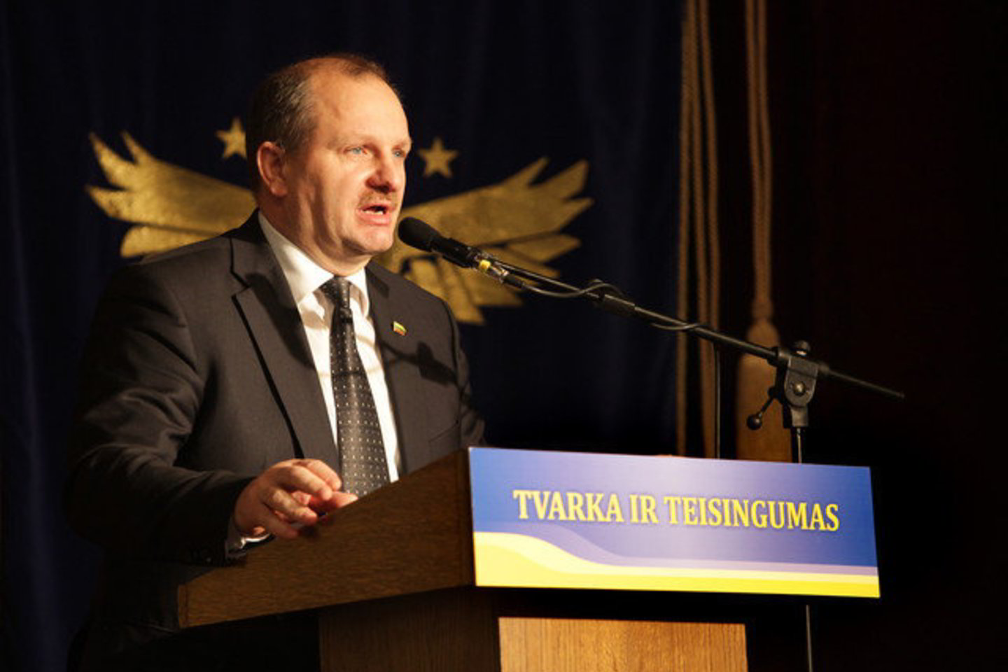 Seimo narys K. Komskis sako, kad jo įvaizdį gadina politiniai oponentai.<br>V. Balkūnas