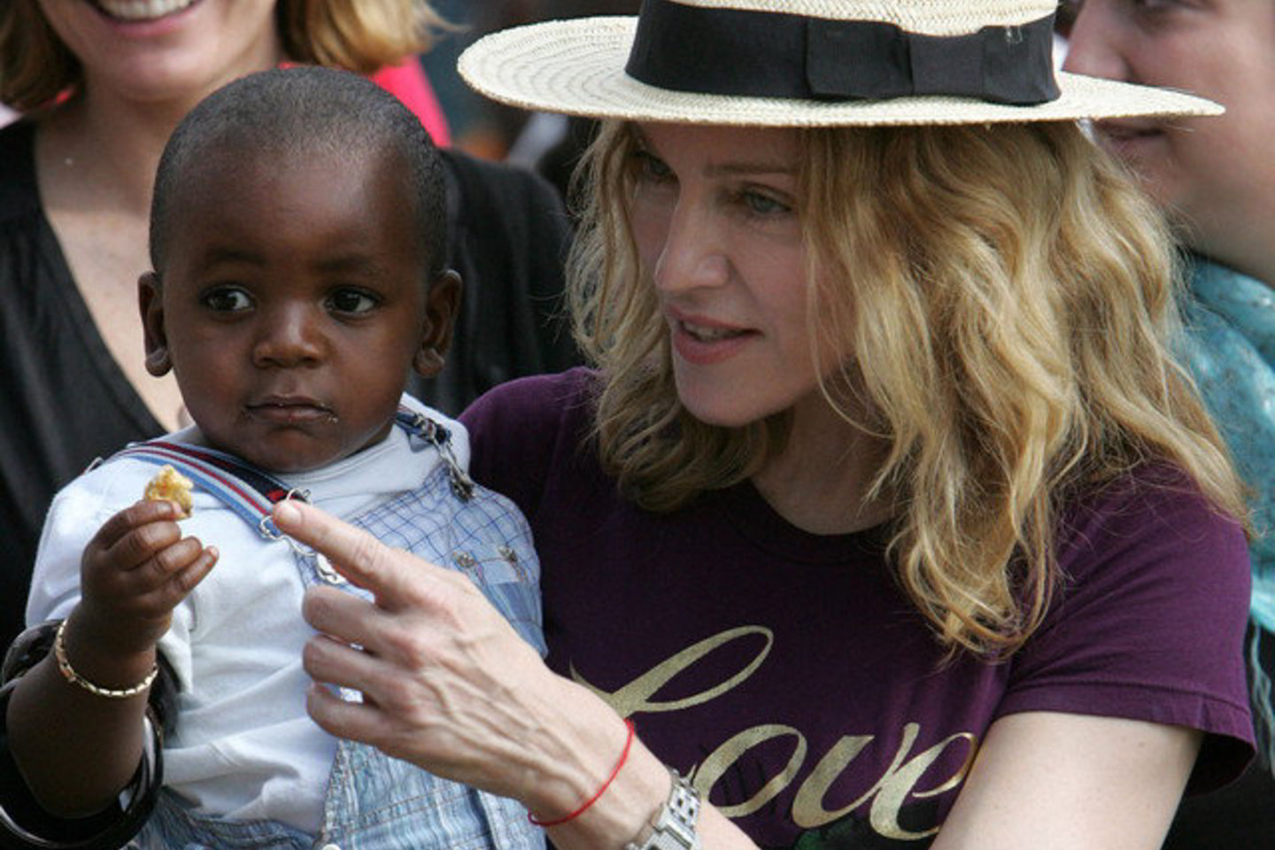 Madonna rūpinasi, kad Malavio vaikai įgytų išsilavinimą.