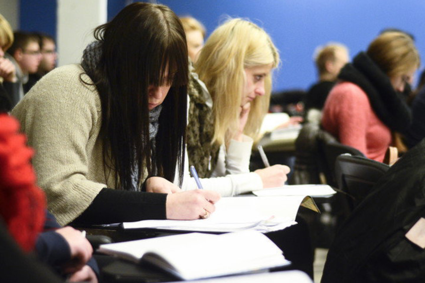 Naujos Vyriausybės programoje numatyta grįžti prie modelio, kuomet visi studentai, išskyrus gerai besimokančius, mokėjo už mokslą, o studijų įmoka visiems buvo vienoda.