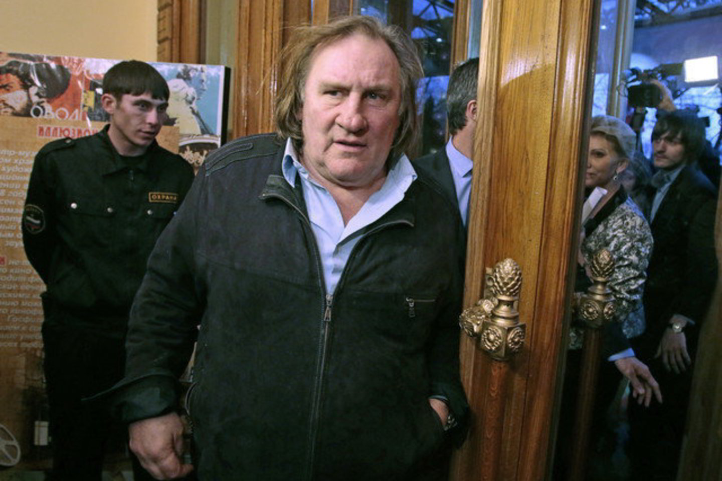 G. Depardieu turi grįžti į teismą dėl vairavimo išgėrus. Praėjusį kartą jis nepasirodė teismo posėdyje.