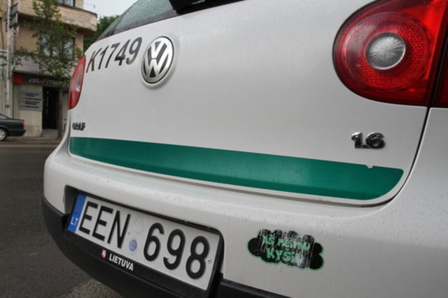 Policijos pareigūnus bando papirkinėti ne tik kelių eismo taisyklių pažeidėjai.