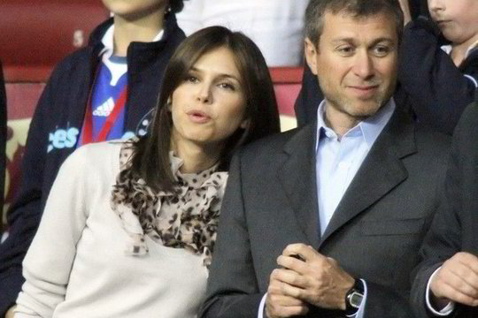 Milijardierius R. Abramovičius dukros gimimui išleido milijonus dolerių