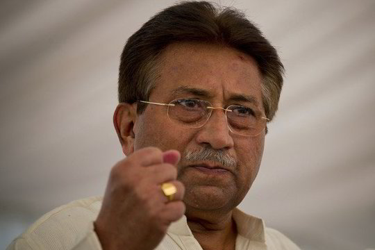 Pakistano teismas pratęsė buvusio prezidento P. Musharrafo areštą 14 parų