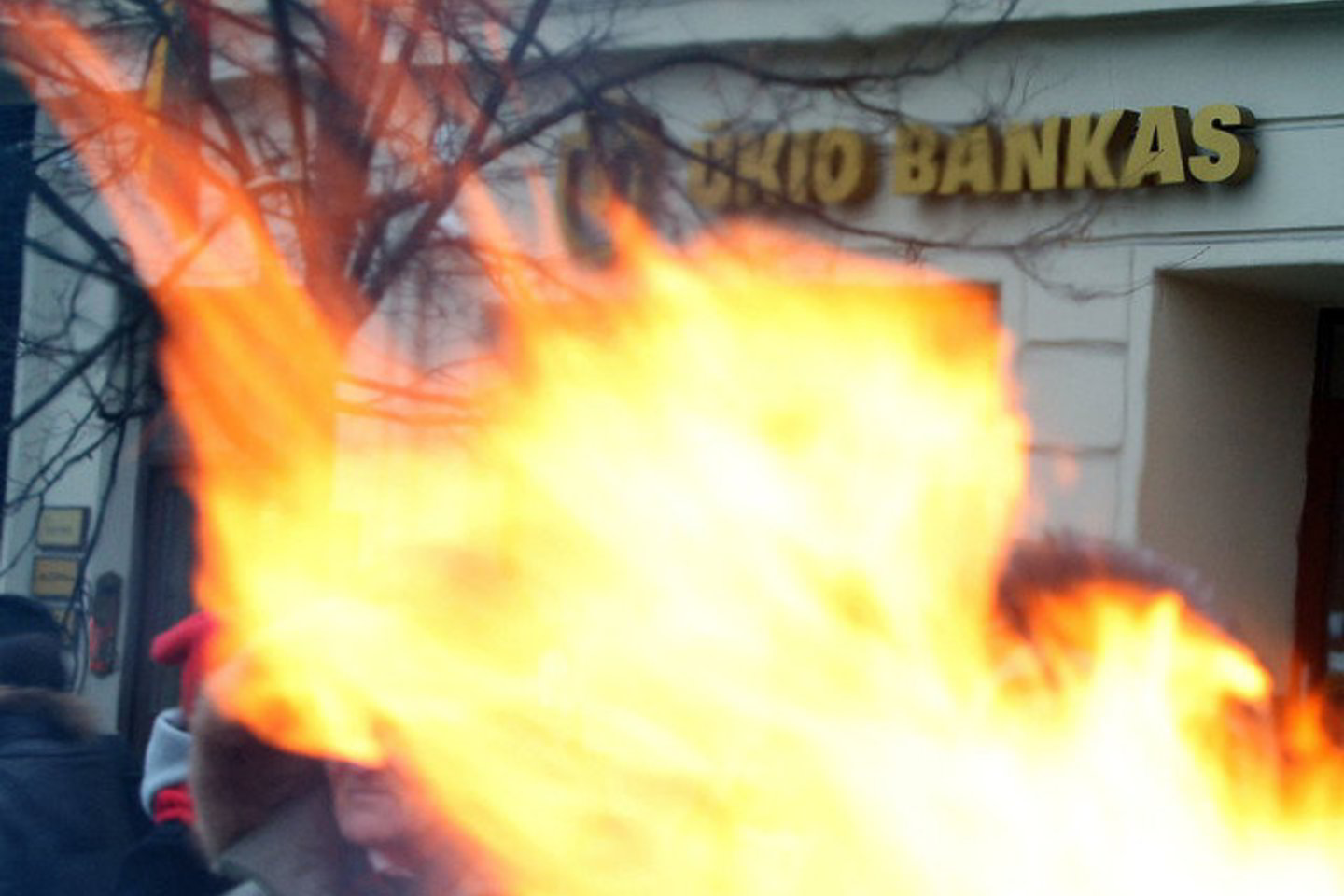 Ketvirtadienį taip pat buvo užbaigtas Ūkio banko turto ir įsipareigojimų perdavimas Šiaulių bankui.