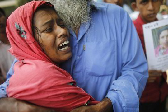 Bangladeše sugriuvusio pastato aukomis tapo beveik 600 žmonių