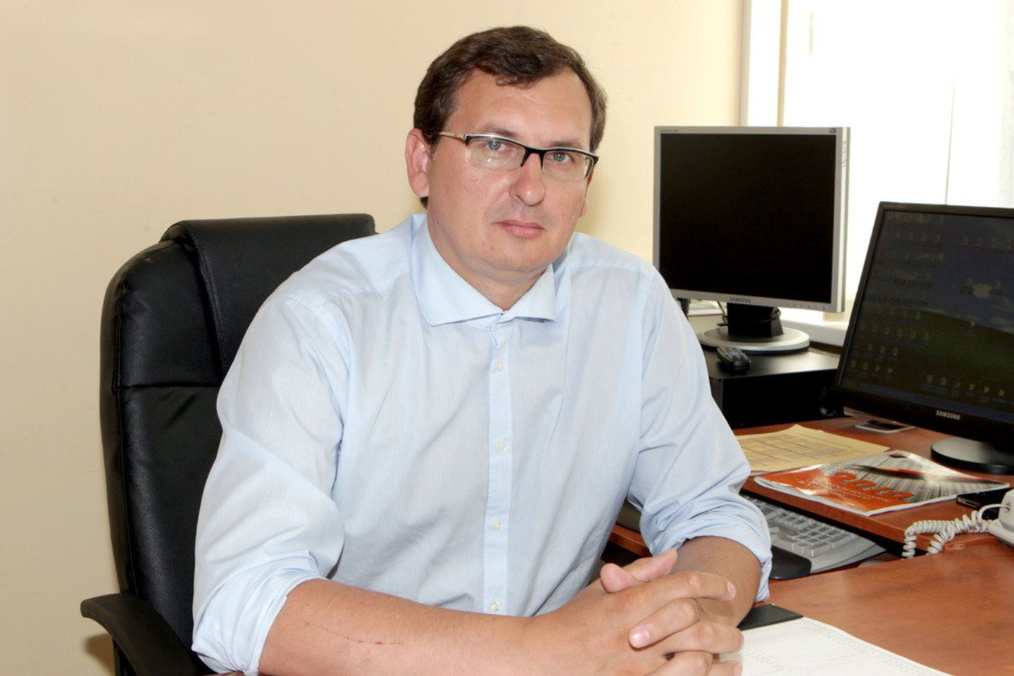 Trejus metus NEC vadovu dirbęs S. Zybartas pernai rudenį laimėjo konkursą į Švietimo ir mokslo ministerijos Bendrojo ugdymo ir profesinio mokymo departamento vadovo postą ir perėjo dirbti ministeriją.