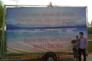 Viešos piršlybos vilnietei pakirto kojas