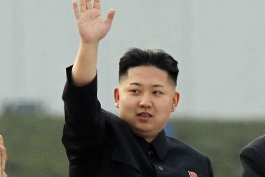 Dvi skirtingos moterys turi dukras nuo Šiaurės Korėjos vado