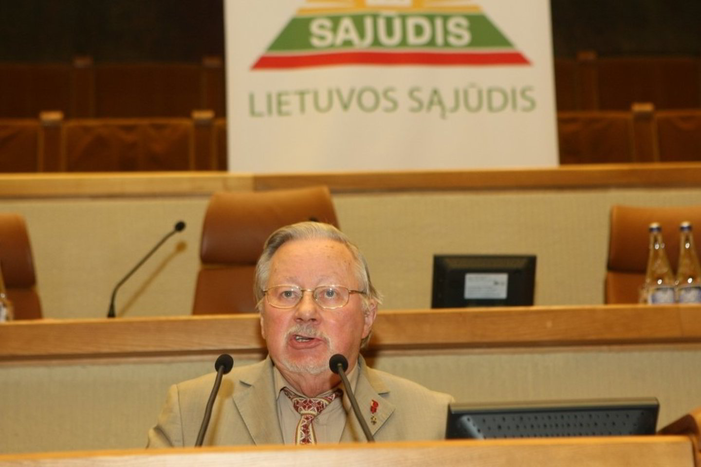 Jubiliejiniame Lietuvos Sąjūdžio minėjime jo garbės pirmininkas V. Landsbergis prabilo apie patyčių kultūrą.
