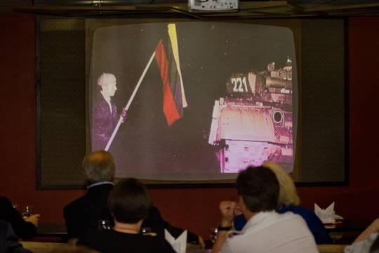 Filmas apie Sąjūdžio atsiradimą atskleidė KGB kėslus pasmaugti naujagimį
