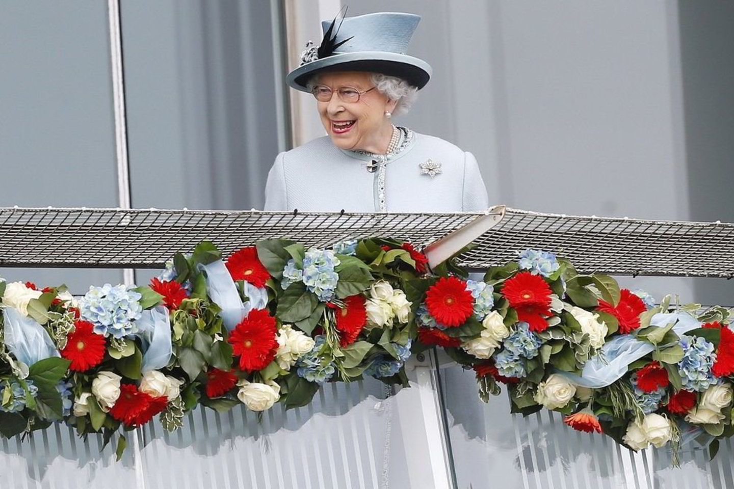 Elizabeth II švenčia karūnavimo 60-metį.