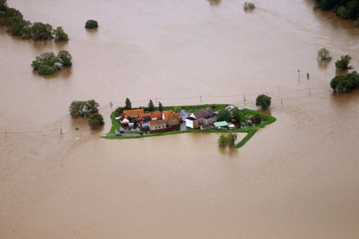 Bavarijos mieste Pasau potvynio vanduo pasiekė aukščiausią lygį nuo 16 amžiaus.