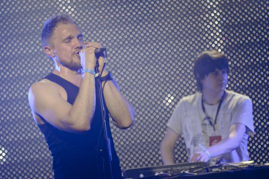 Žaibiškai išgarsėjusi grupė „Electronic I“ naują dainą „Rockets“ įrašė su Soliariu (audio)