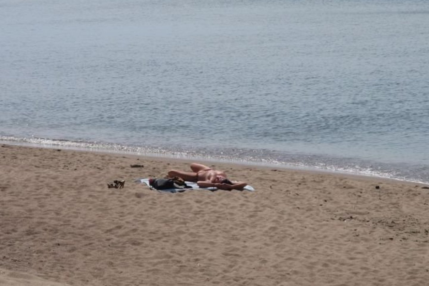 Nuogalės nesuka sau galvos dėl to, kad jų grožybės patinka ne visiems.