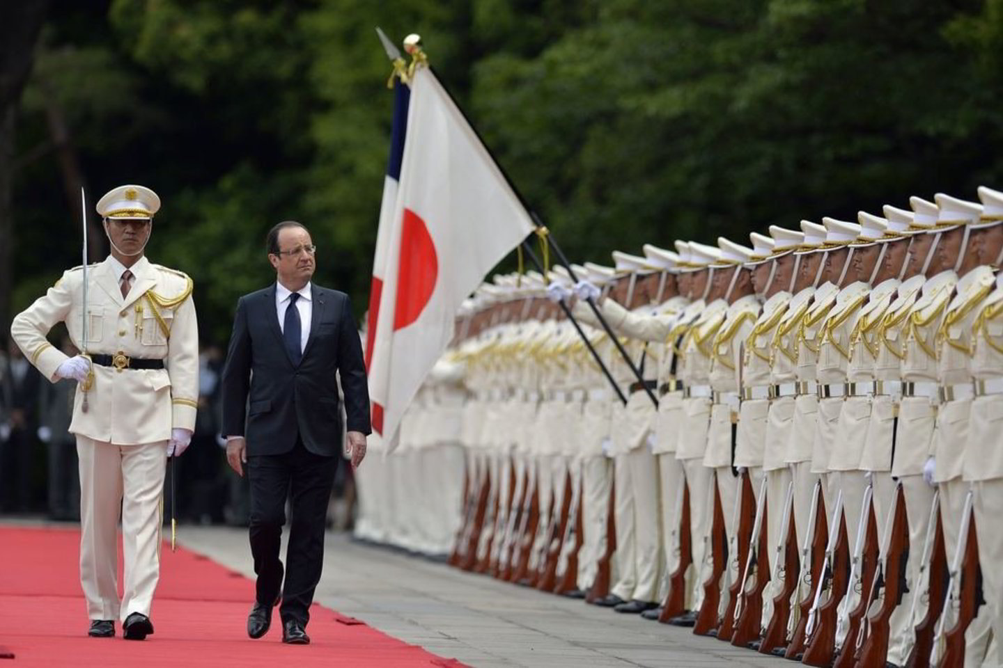 Prezidentas, kuris į Japoniją atvyko trijų dienų valstybinio vizito, klaidos ištaisyti nebandė.