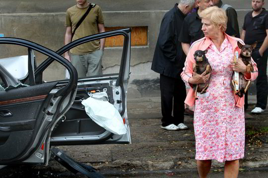 Vilniaus gatve skriejęs BMW apgadino keturis automobilius