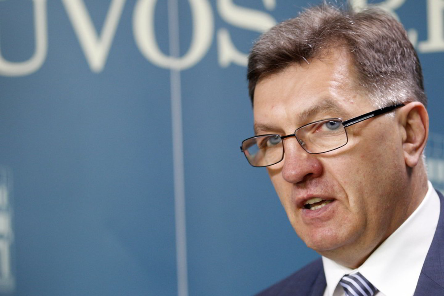 „Mes siekiame taikyti progresyvumą padėdami lengviau gyventi ir gauti didesnes pajamas tiems žmonėms, kurie uždirba mažiau nei 3200 litų,“ - sakė A. Butkevičius.