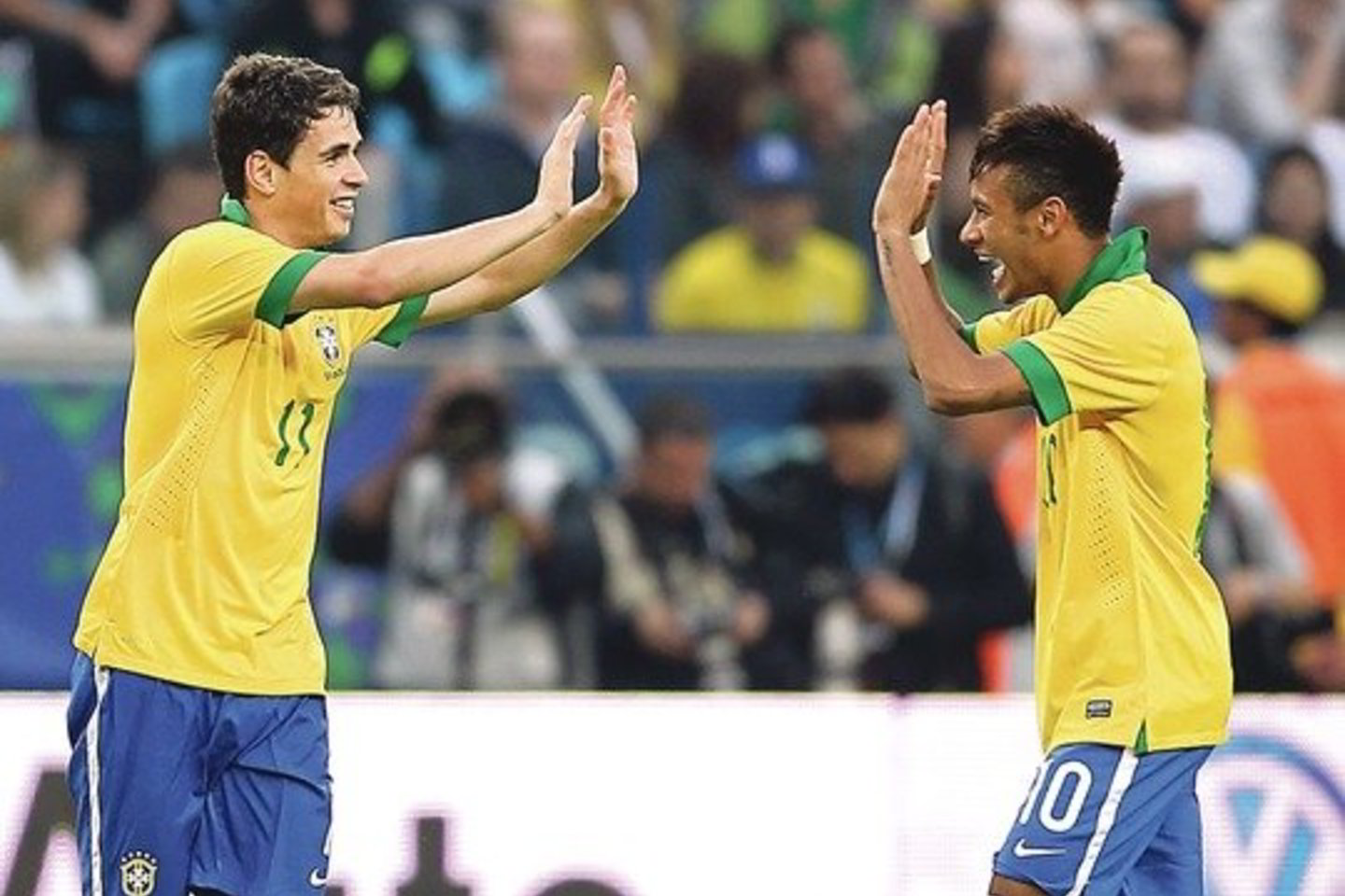 Ant jaunųjų brazilų Oscaro (kairėje) ir Neymaro pečių gula sunki našta.