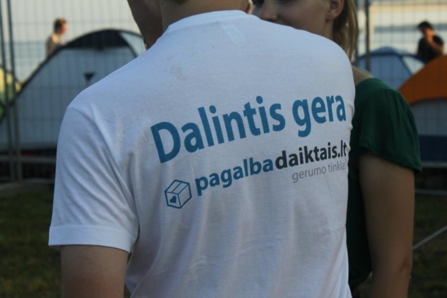 Socialiai atsakingos iniciatyvos ėmėsi tiek verslo, tiek valstybinio, tiek nevyriausybinio sektoriaus atstovai.