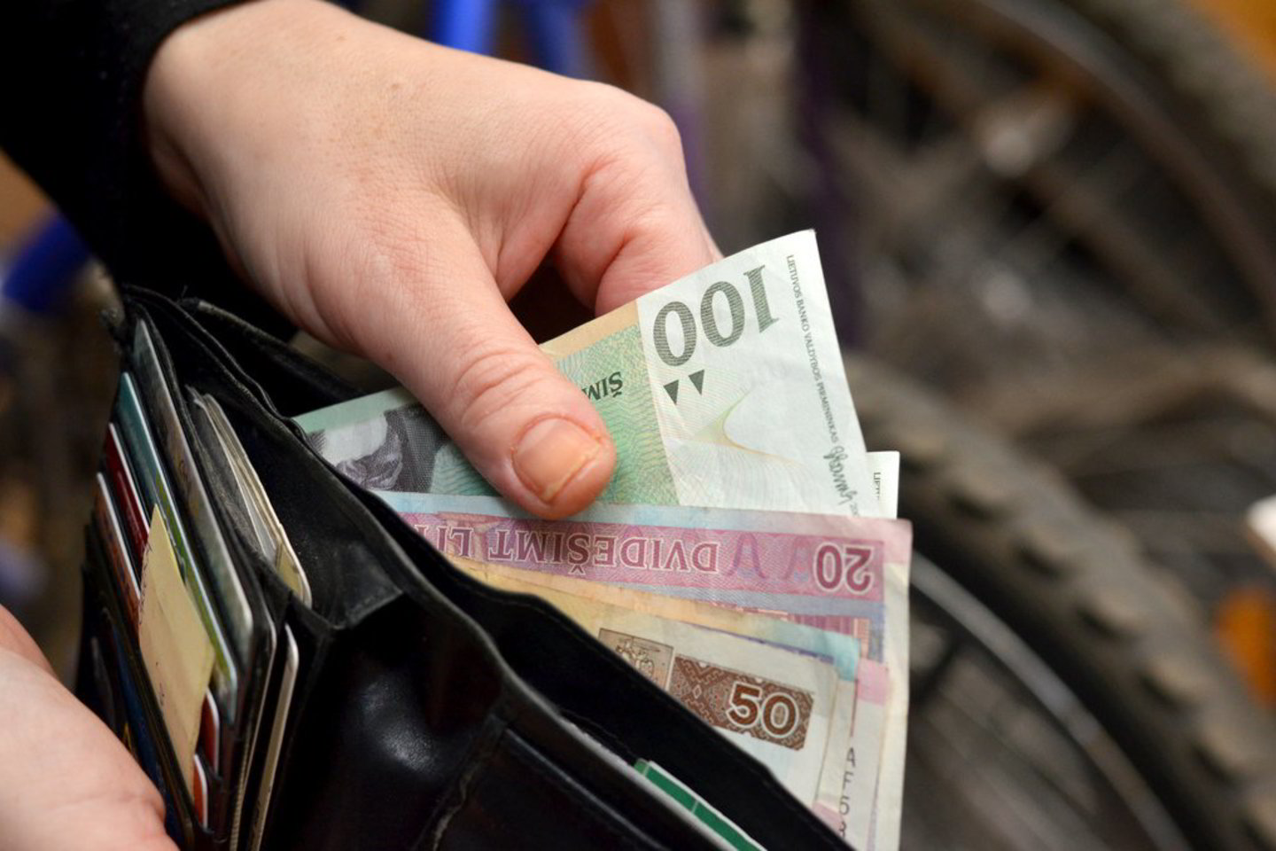 Tikėtina, kad birželį pagal suderintą vartotojų kainų indeksą (SVKI) apskaičiuota infliacija bus neigiama.