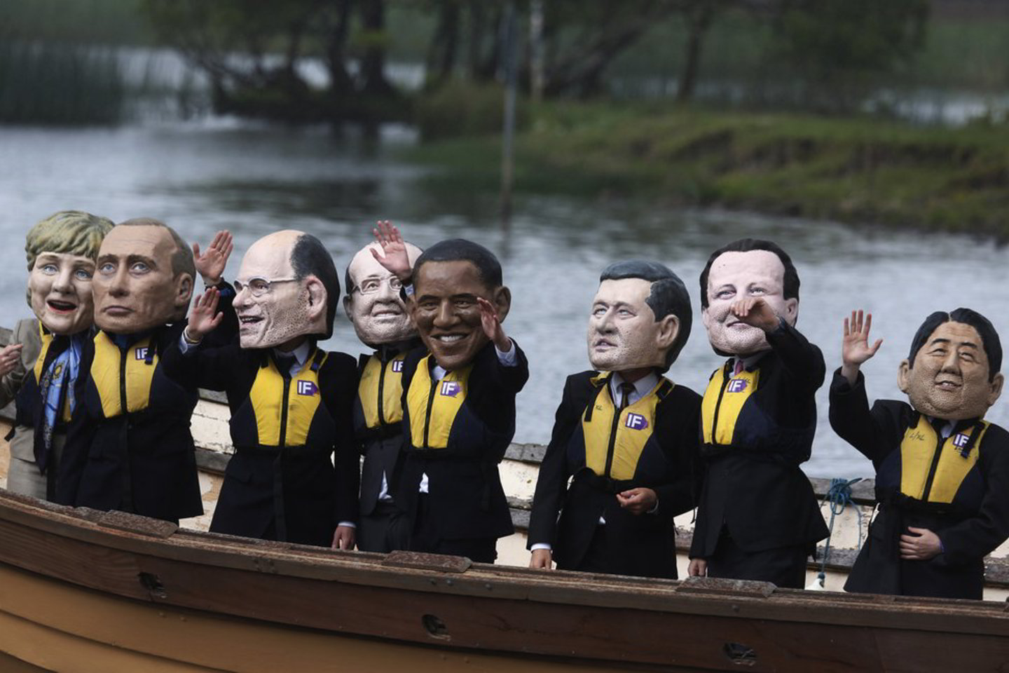 G8 šalių vadovai pripažino, kad ekonomikos augimas yra silpnas.