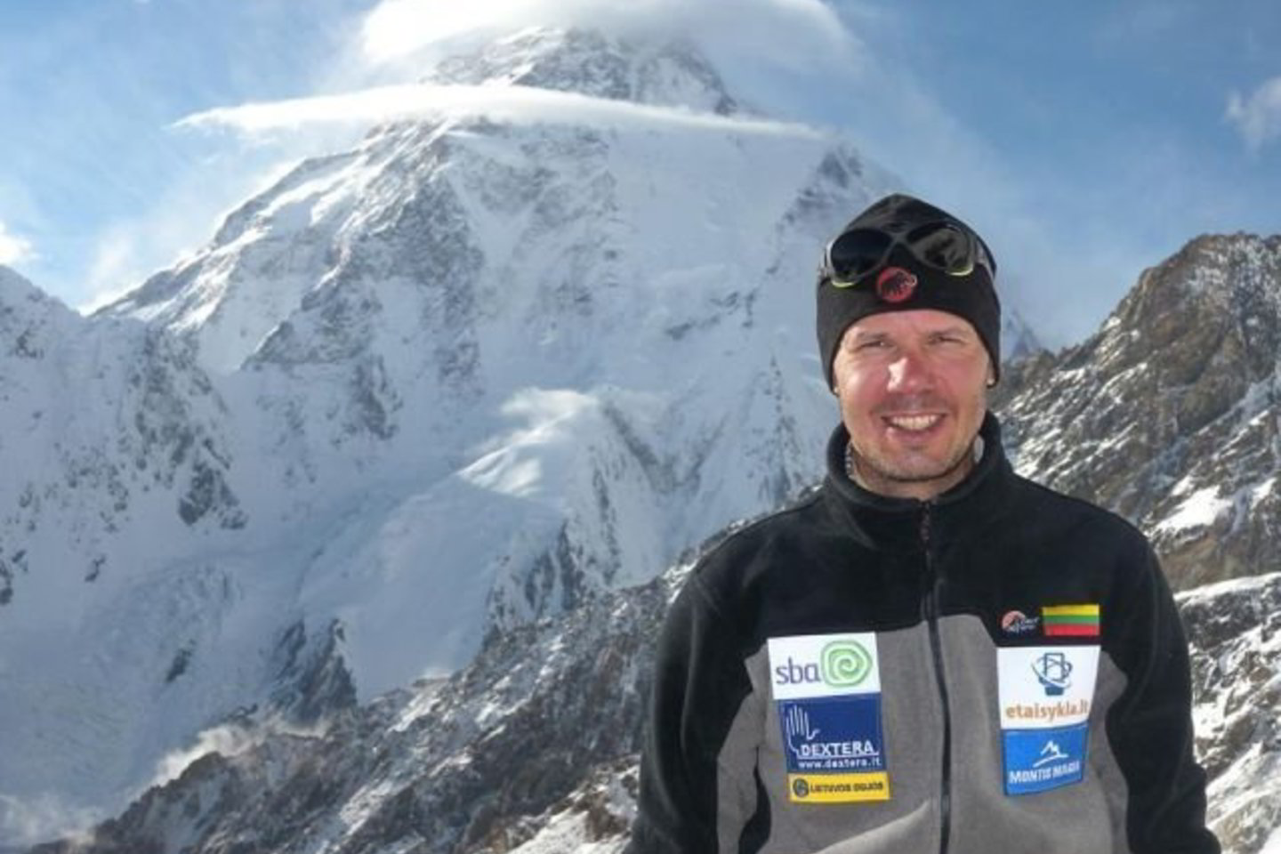 E. Markšaičio ir dar devynių alpinistų nužudymas sukrėtė pasaulį. Pakistano miestų gyventojai ketina išeiti į gatves ir pareikšti protestą prieš Talibaną.