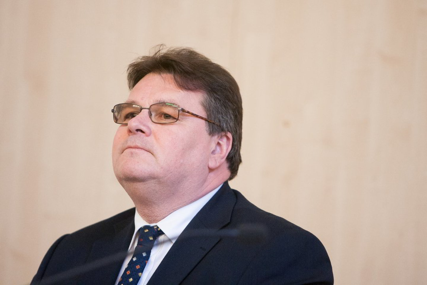L. Linkevičius paragino dėti visas pastangas, kad būtų Ukrainos Asociacijos ir laisvosios prekybos sutartis Vilniuje būtų pasirašyta, o Armėnijos, Gruzijos ir Moldovos sutartys – parafuotos.