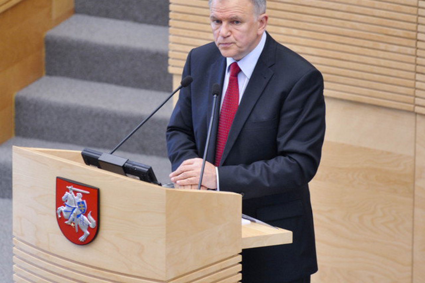 V. P. Andriukaitis išsaugojo postą.