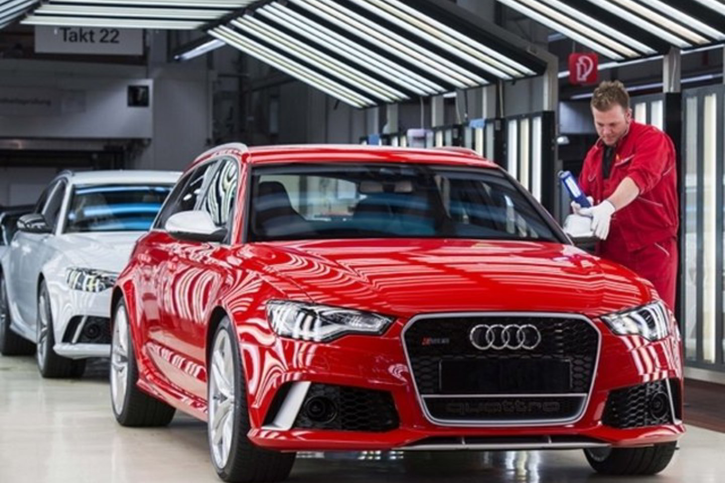 Nekaro Ulme įsikūrusi „Audi“ bendrovės gamykla – viena universaliausių tiek Europoje, tiek viso „Volkswagen Group“ koncerno sudėtyje, pasižyminti ypač didele gaminamų modelių įvairove.