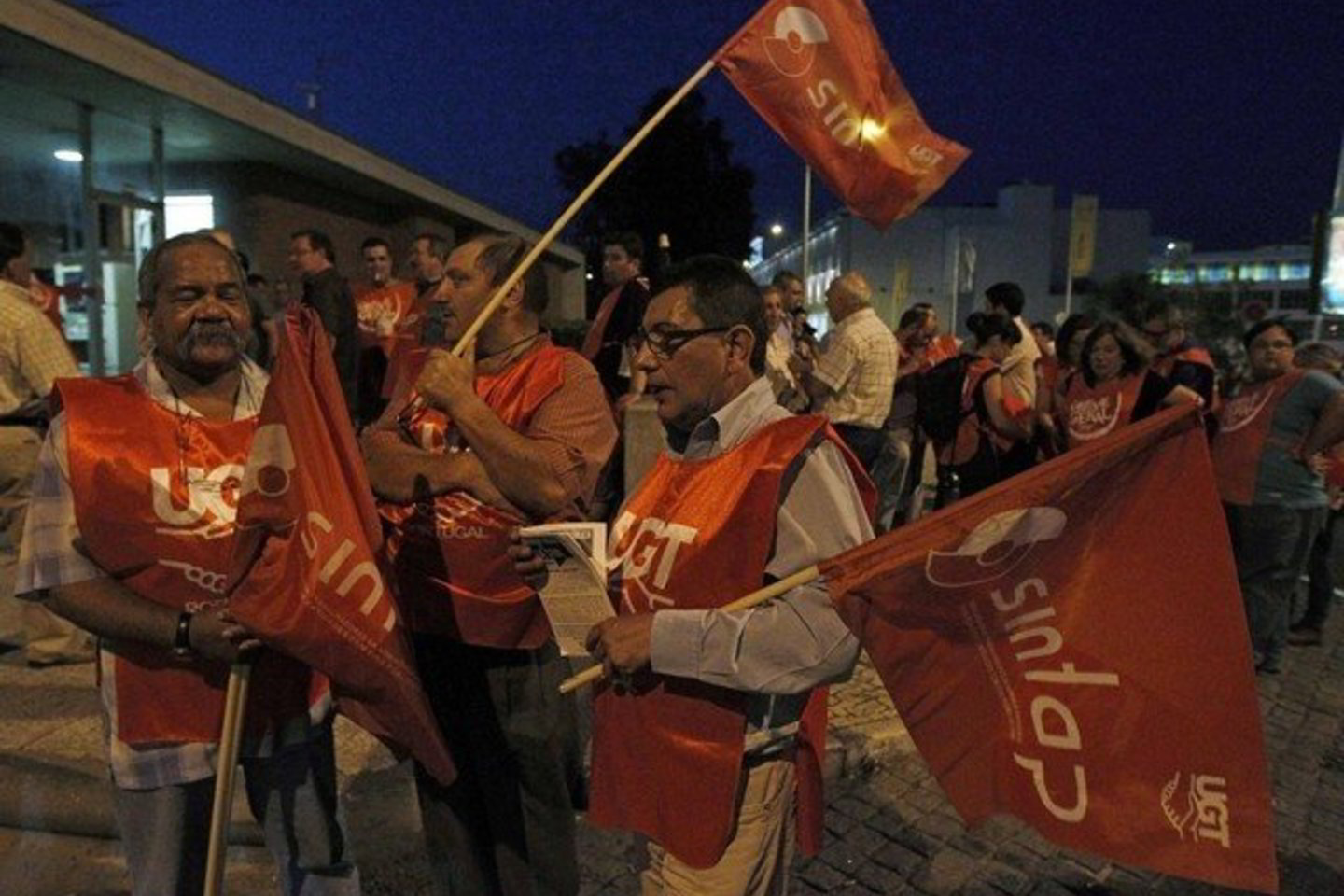Visoje šalyje be streiko planuojamos ir demonstracijos.