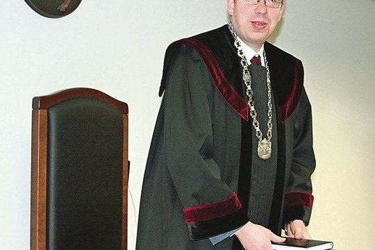 Teisėjas sukėlė audrą, kuri gali paskandinti ir jį patį