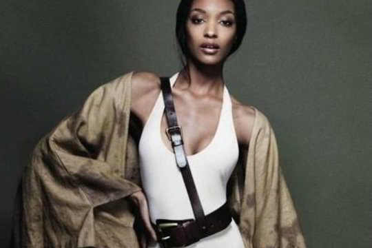 „Dior“ atleido supermodelį J. Dunn dėl per didelių krūtų