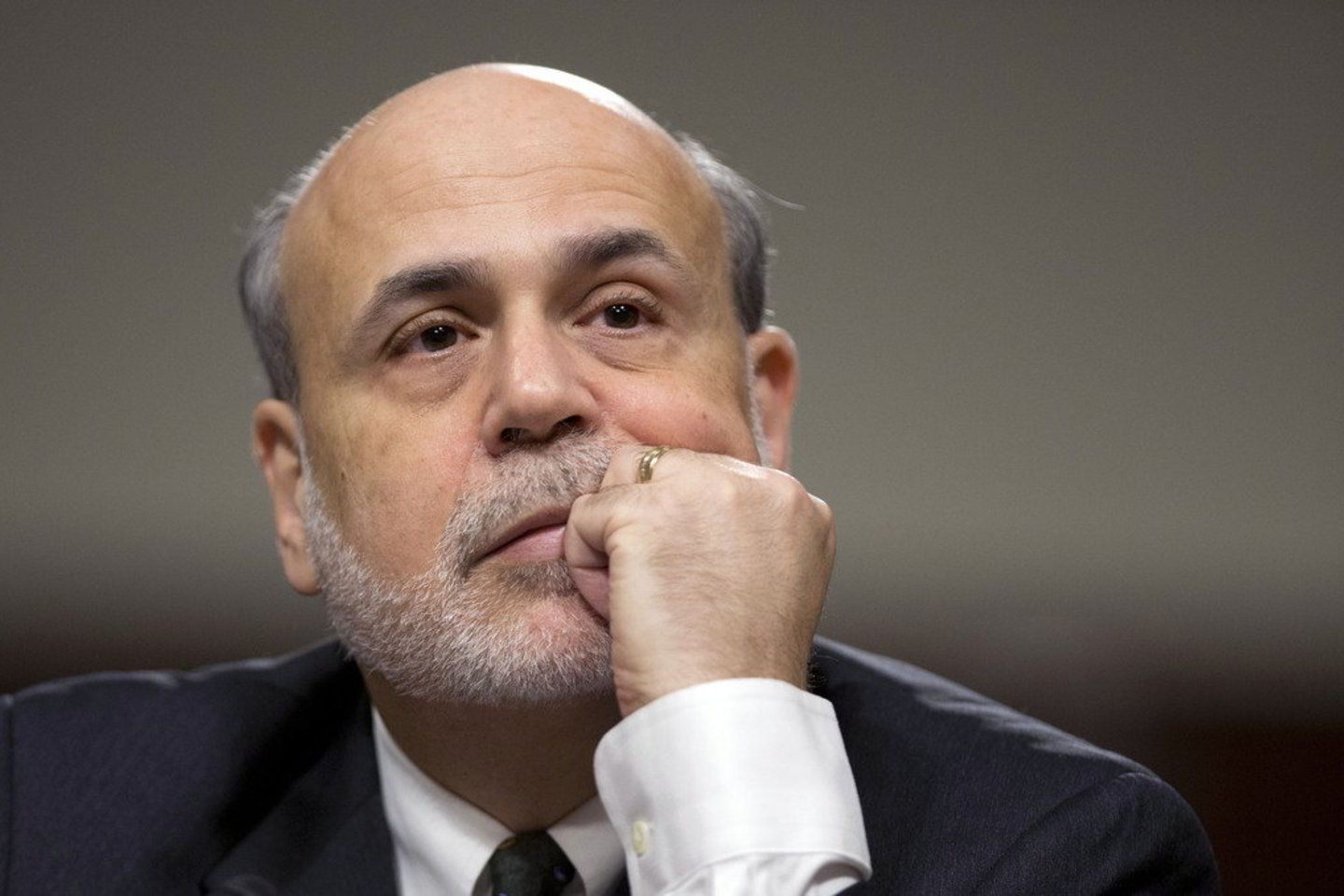 JAV federalinio atsargų banko pirmininkas B. Bernanke trečiadienį pranešė, kad bankas antroje šių metų pusėje vis dar tikisi pradėti silpninti aktyvų pirkimo programą.<br>AP