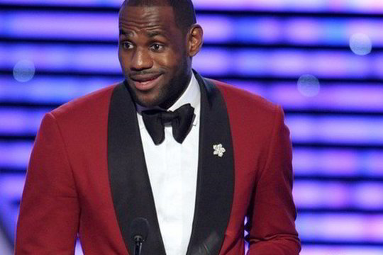 JAV sporto žiniasklaidos galiūno apdovanojimuose spindėjo L. Jameso žvaigždė