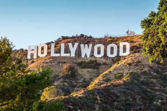 Kodėl jaunuoliai nusiaubė Holivudą?