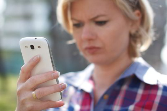 Kaip išmanusis telefonas gali sugadinti sveikatą