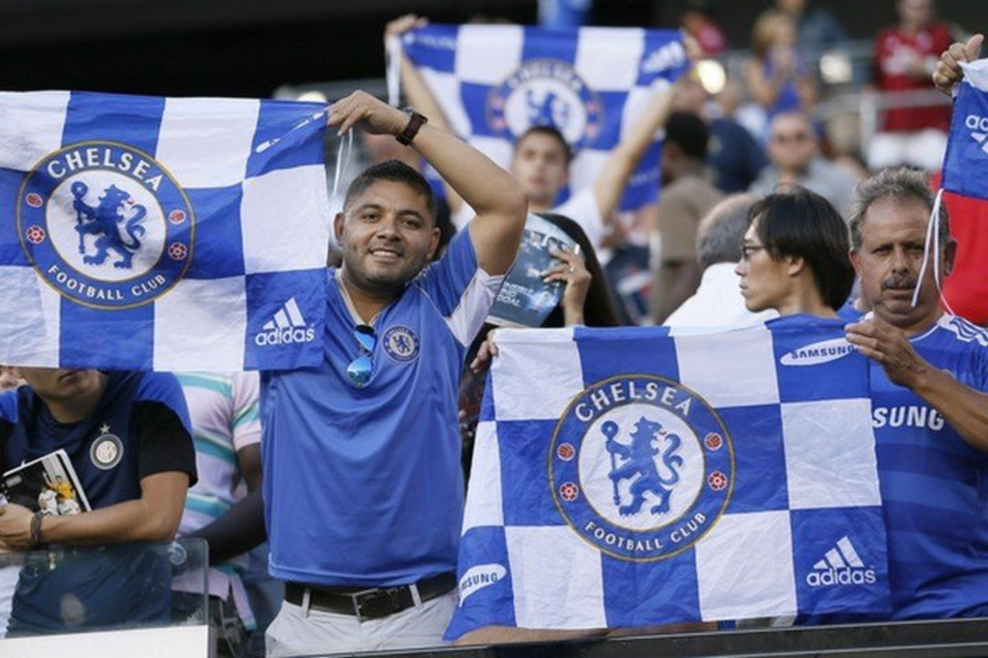Londono „Chelsea“ ir „Milan“ rungtynių akimirka.