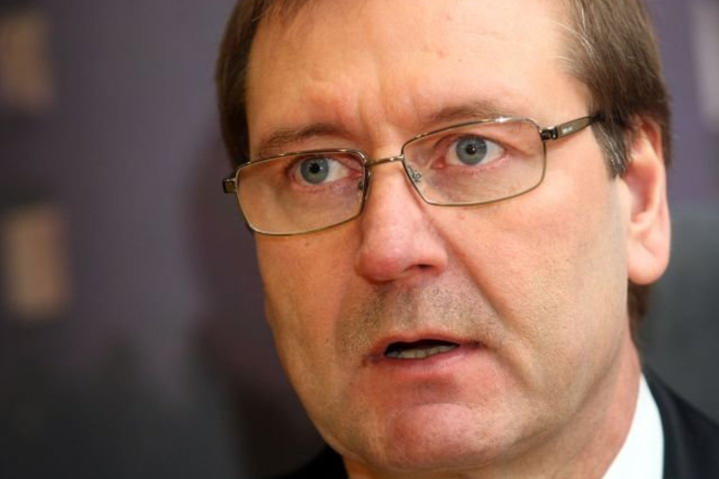 Vilniaus apygardos teismas liepą V.Uspaskichui dėl sukčiavimo ir apgaulingos buhalterinės apskaitos tvarkymo skyrė ketverių metų laisvės atėmimo bausmę