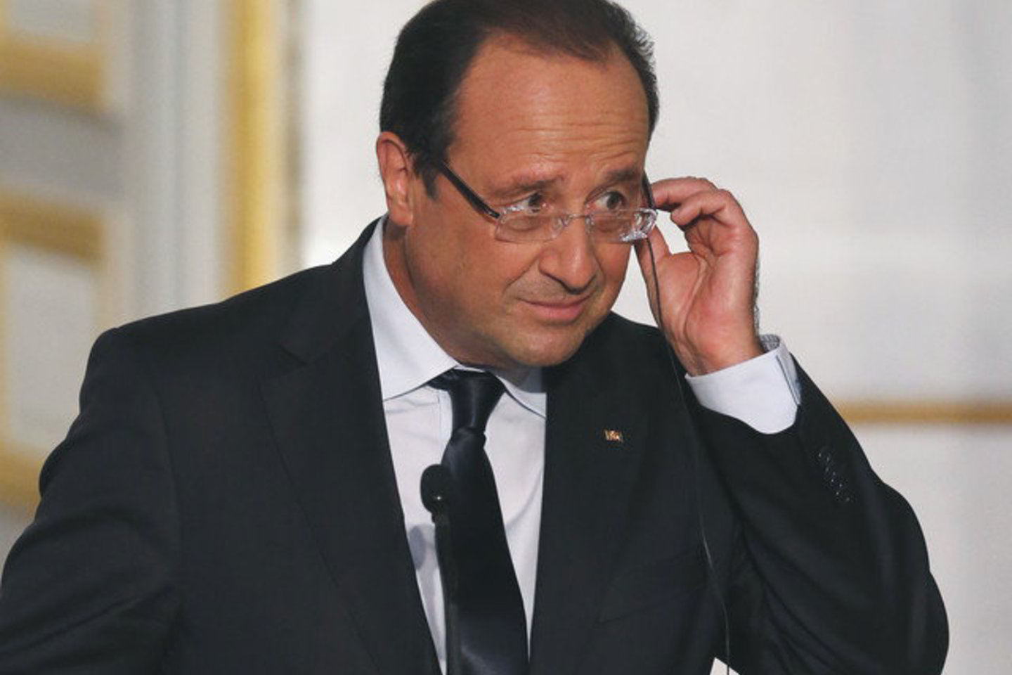 „Šis nusikaltimas negali likti nenubaustas“, – pareiškė F.Hollande'as.