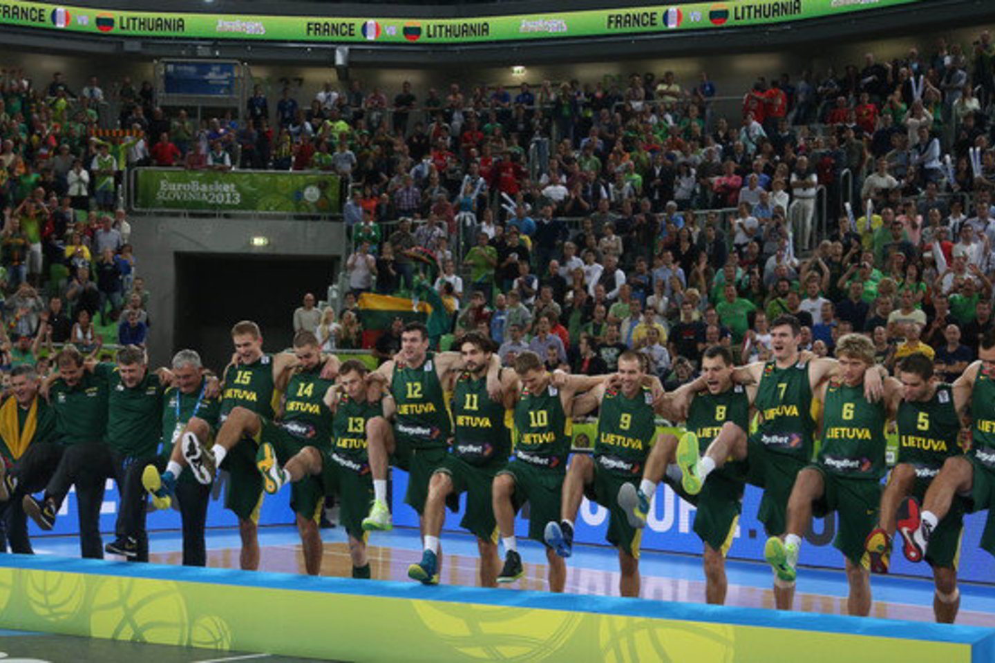 Rugsėjo 22 d. Europos vyrų krepšinio čempionato finale Liublianoje Lietuvos rinktinė pralaimėjo Prancūzijai 66:80 ir iškovojo sidabro medalius.