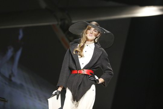 R.Kalinkinas pristatė 2014 metų pavasario ir vasaros kolekciją