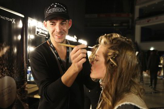 R.Kalinkino kolekcijos modelių makiažu A.Juodiškis rūpinosi nuo ankstyvo ryto