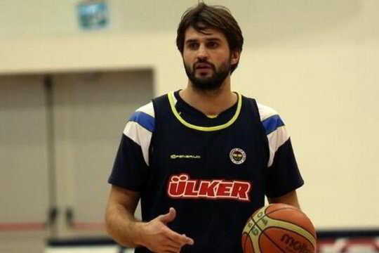 Suspenduotas L.Kleiza stebėjo „Fenerbahce“ pergalę Turkijos čempionato starte