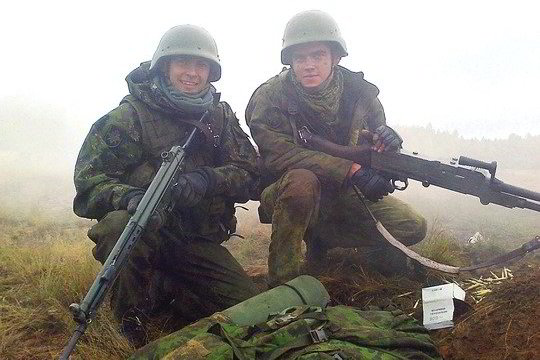 Jaunas taksisto žudikas nesutramdo ašarų