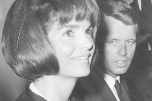 J.Kennedy žudiko meilužė įsitikinusi: išvengti prezidento mirties buvo galima