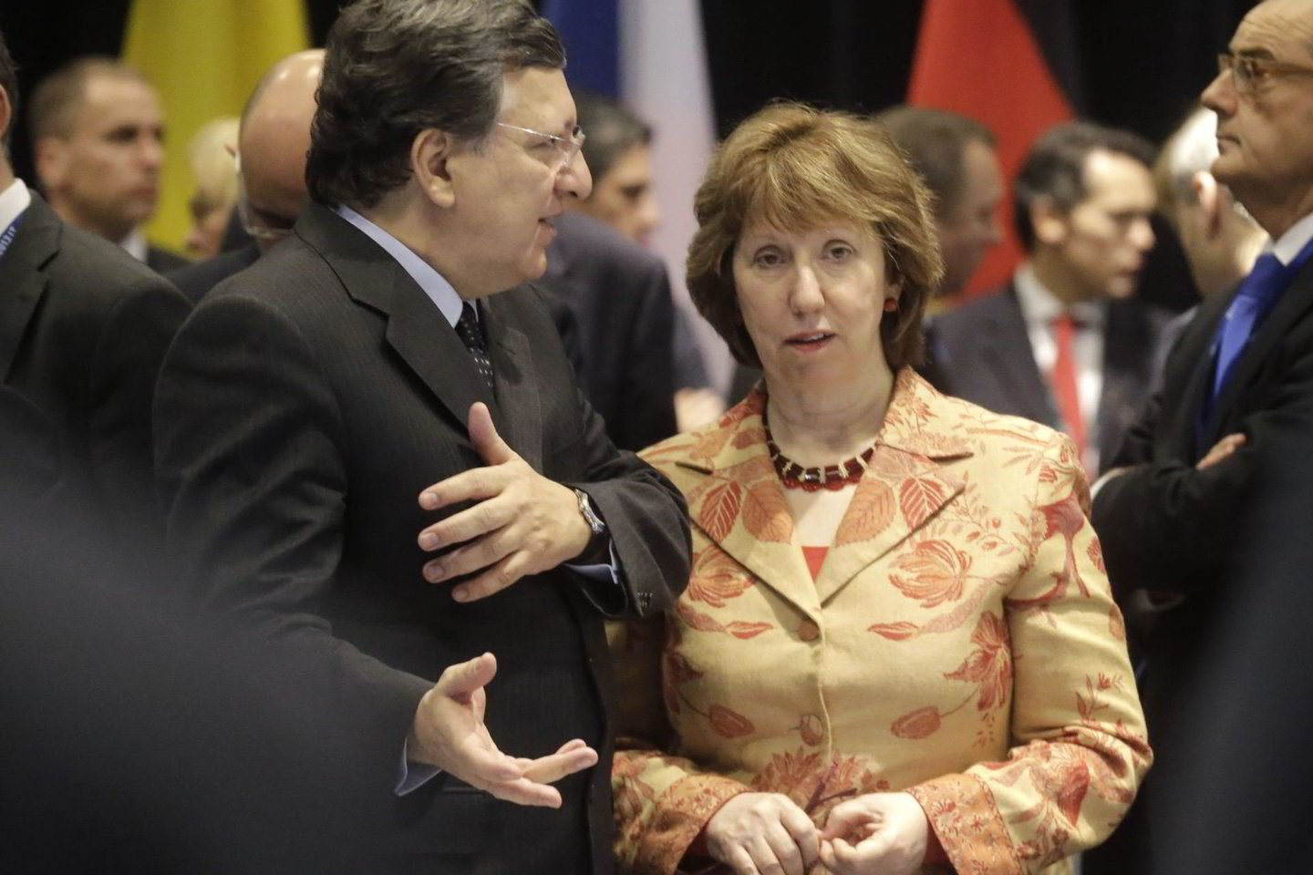 ES diplomatijos vadovės C.Ashton atstovė pranešė, kad Bendrija atsisako pradėti naujas derybas su Ukraina dėl Asociacijos ir laisvosios prekybos sutarties teksto.