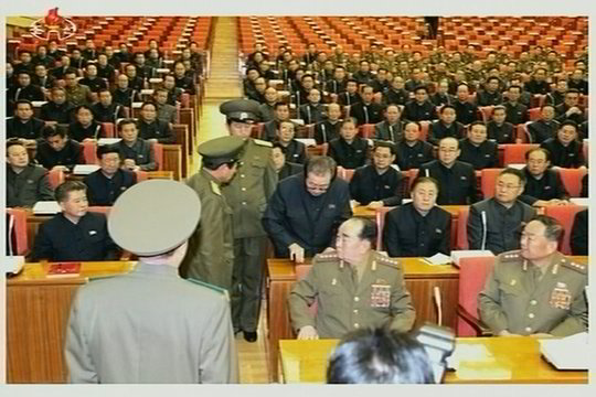 Nuo valdžios nušalintam Kim Jong Uno dėdei įvykdyta mirties bausmė?