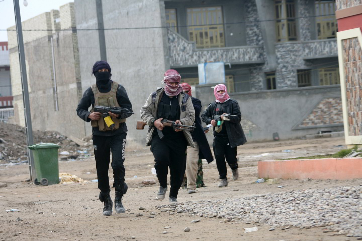 Pirmadienį buvo nukautas dar 71 ISIL kovotojas.