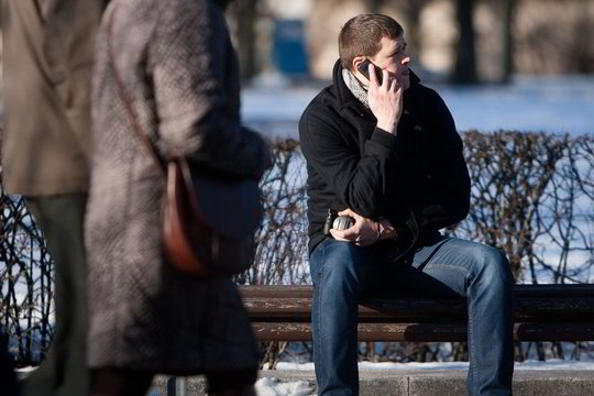 Operatoriams siūloma nustoti vilioti vieni kitų klientus